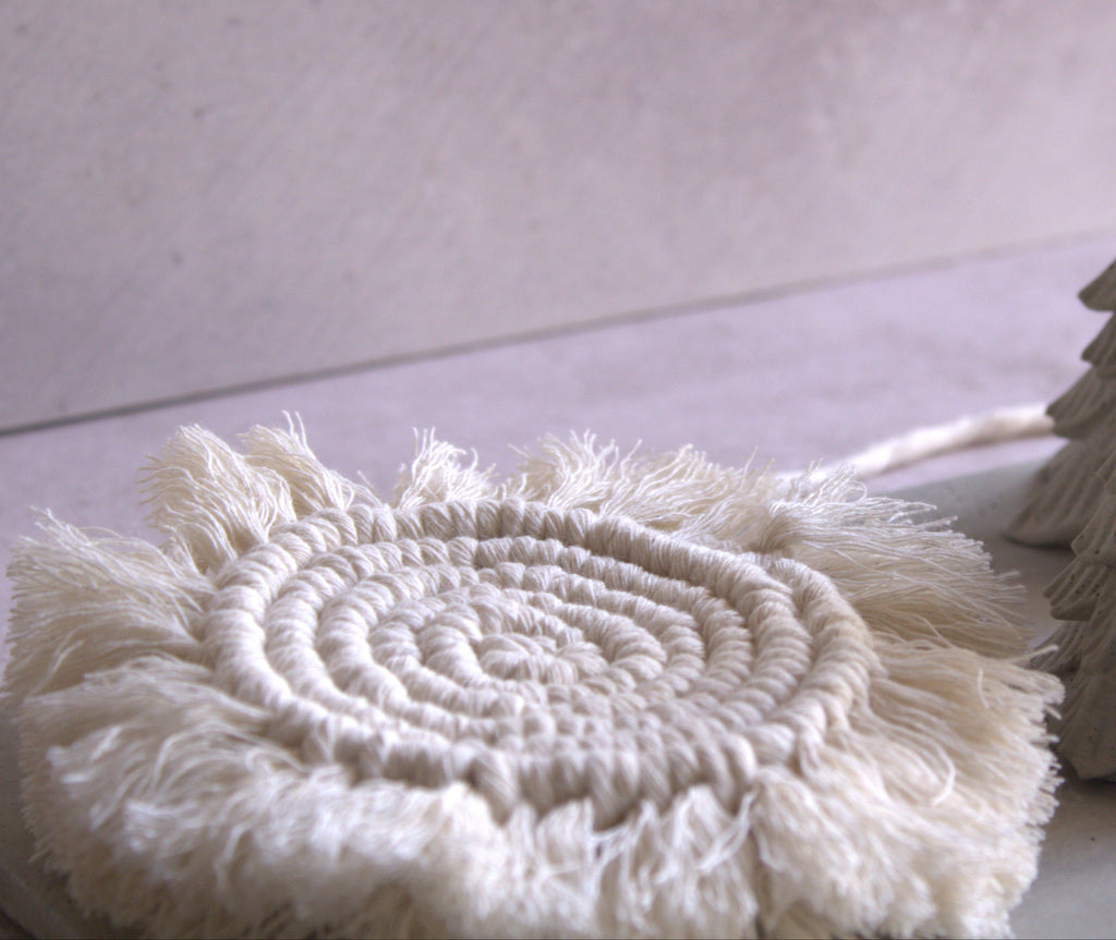 Porta vasos de macramé